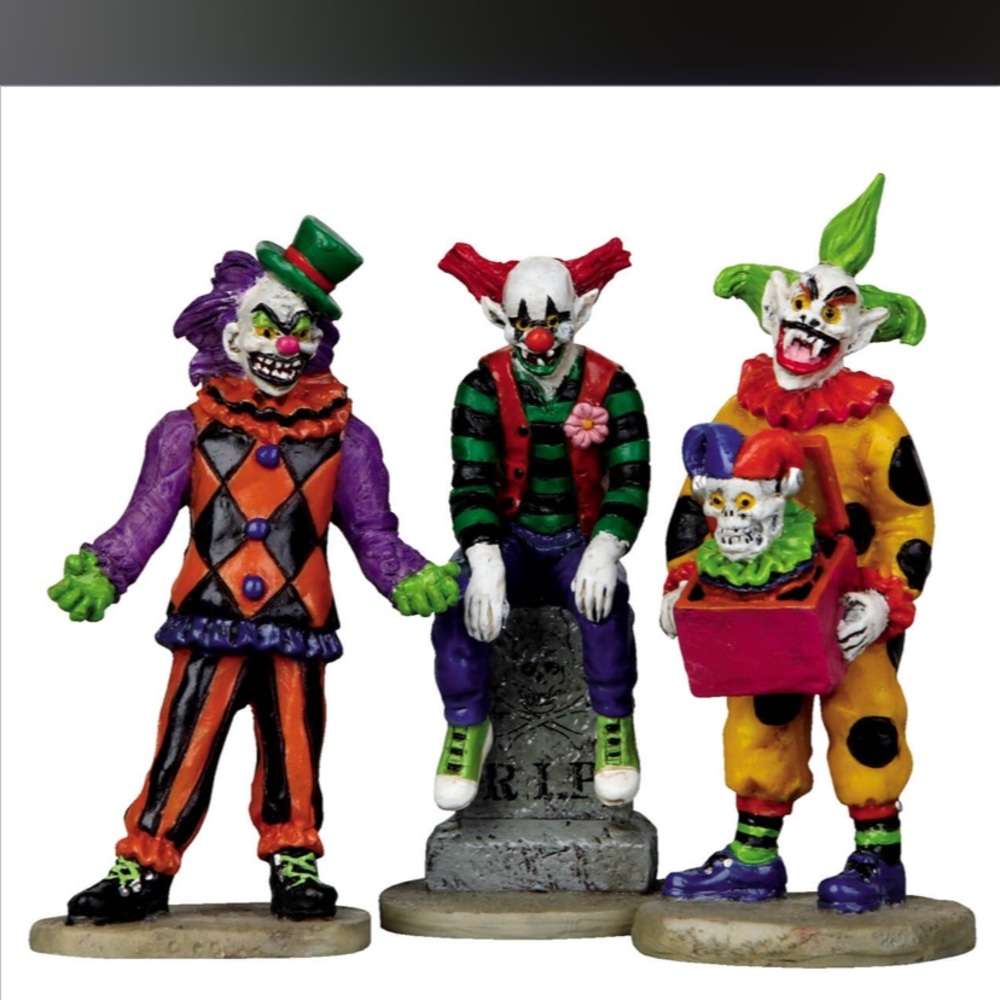 Lemax Halloween Town & chef figurines